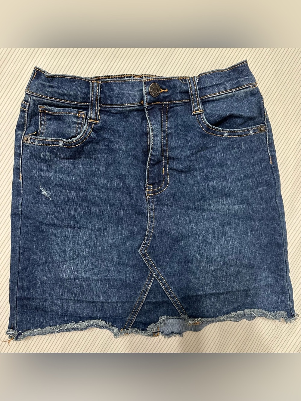 Cat & Jack Girls skirt size XS (L)